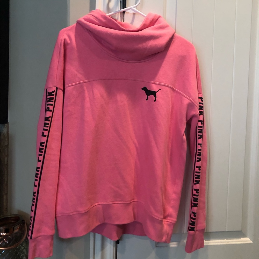 VS Pink sweatshirt